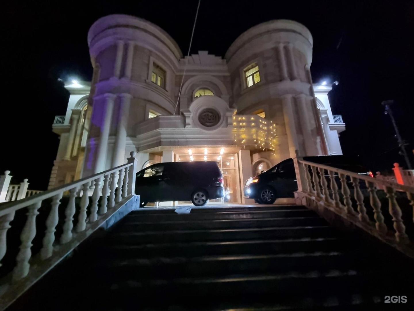 Hotel Royal Bv à Ustʼ-Kamenogorsk Extérieur photo