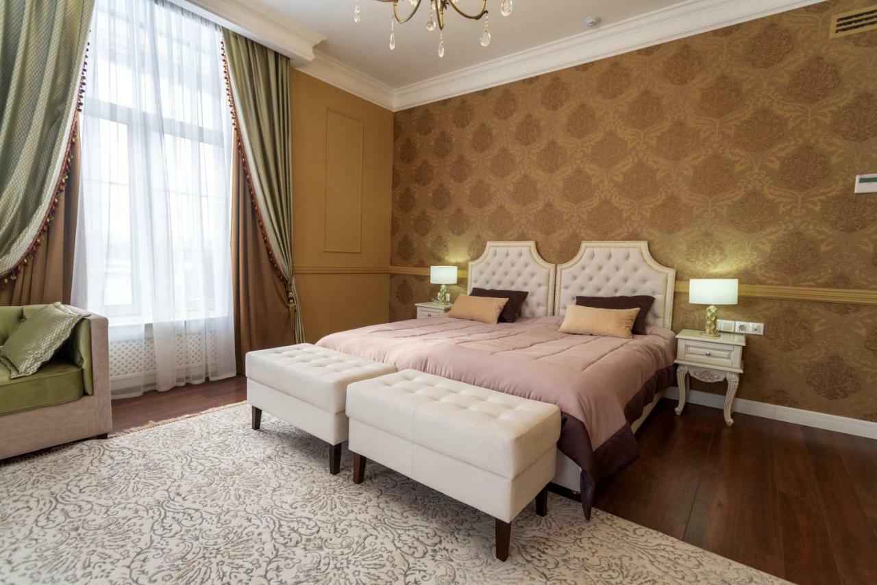 Hotel Royal Bv à Ustʼ-Kamenogorsk Extérieur photo